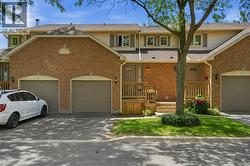 79 BRAEHEID Avenue Unit# 6  Waterdown, ON L8B 0C6