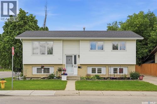 103 Nordstrum ROAD  Saskatoon, SK S7K 6P9