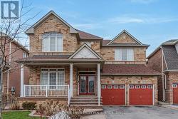 18 TRAILHEAD CRESCENT  Brampton, ON L6R 3H3