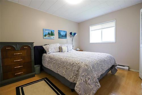 54101 Davis Point Road, St Martin, MB 