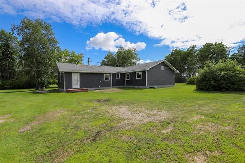 54101 Davis Point Road, St Martin, MB 