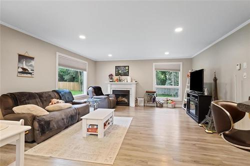 Lots of natural light - 6 Deer Ridge Road, Brandon, MB 