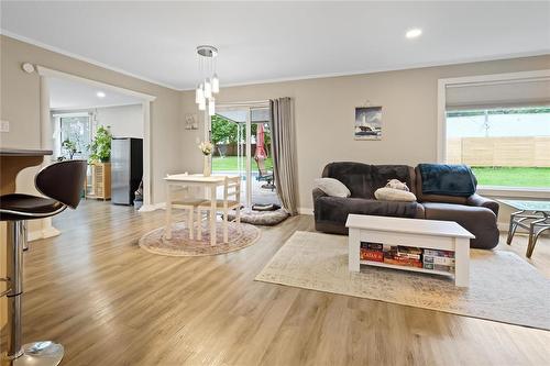 6 Deer Ridge Road, Brandon, MB 