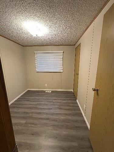 Mobile home - 6 Deer Ridge Road, Brandon, MB 