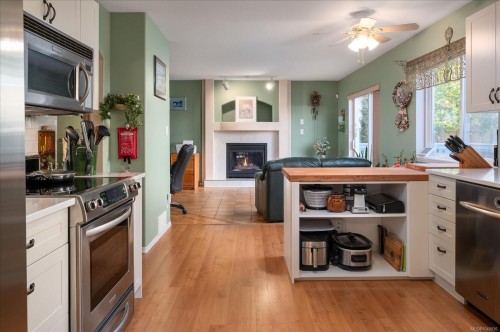 6642 Nathan Rd, Nanaimo, BC 