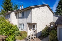 1624 Fuller St Nanaimo, BC V9L 5R4