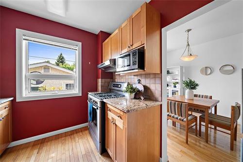 800 Spruce St, Winnipeg, MB 