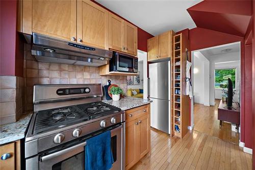 800 Spruce St, Winnipeg, MB 