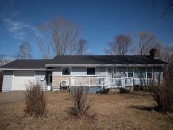 37 Marjorie Crescent Stratford, PE C1B 1X4