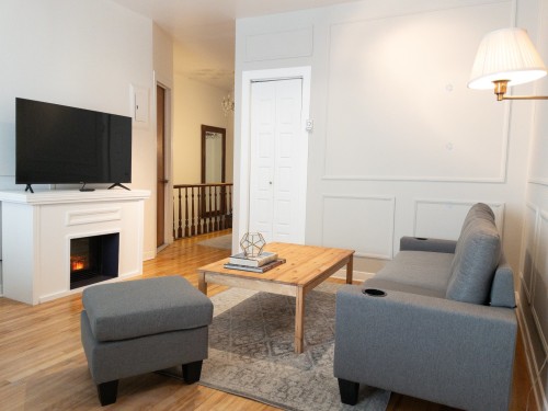 Living Room - 87 Rue Milton, Montréal (Le Plateau-Mont-Royal), QC - Indoor Photo Showing Living Room