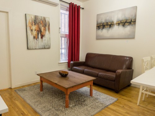 Living Room - 89 Rue Milton, Montréal (Le Plateau-Mont-Royal), QC - Indoor Photo Showing Living Room