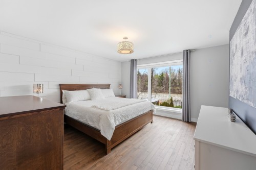 Chambre à coucher principale - 123 Av. Du Littoral, Saint-Paul, QC - Indoor Photo Showing Bedroom