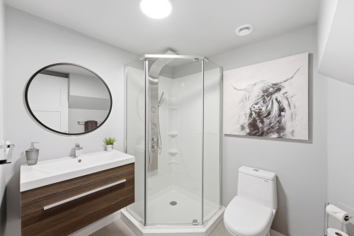 Salle de bains - 123 Av. Du Littoral, Saint-Paul, QC - Indoor Photo Showing Bathroom