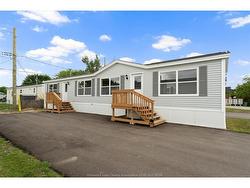 2 LINDA  Lakeshore, ON N8N 2P4