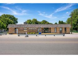 1-21 Arnold Street  Wallaceburg, ON N8A 3P3