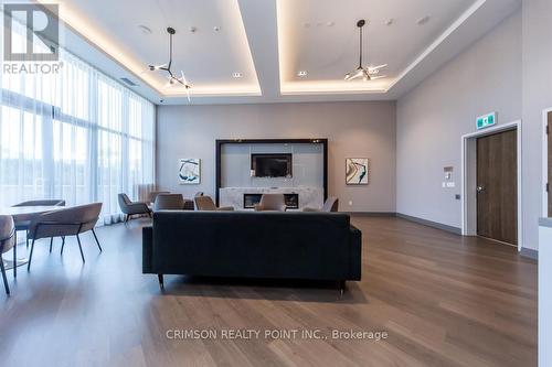 532 - 100 Eagle Rock Way, Vaughan, ON 