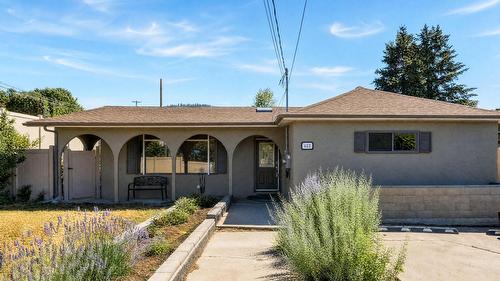 402 Truro Street  Penticton, BC V2A 4C7