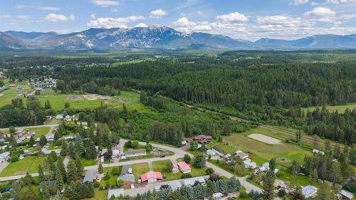 7323 Bertrand Road, Jaffray, BC 