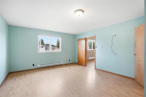 329 Lansdowne Ave, Winnipeg, MB 