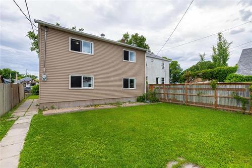329 Lansdowne Ave, Winnipeg, MB 