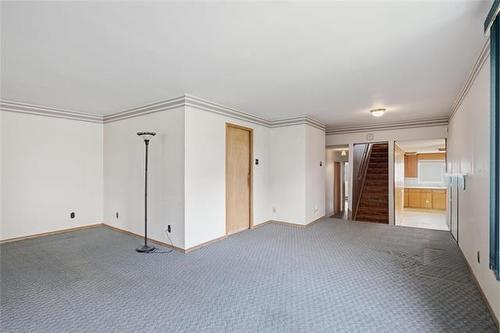 329 Lansdowne Ave, Winnipeg, MB 