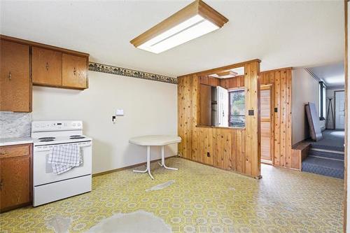 329 Lansdowne Ave, Winnipeg, MB 