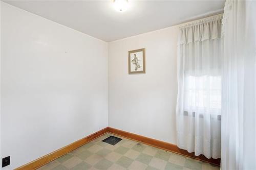 130 Forrest Ave, Winnipeg, MB 