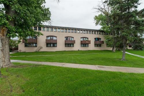 8-3467 Portage AVE  Winnipeg, MB R3K 0X2