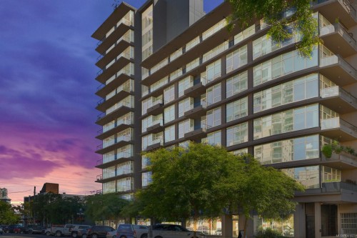 #406-845 Yates St  Victoria, BC V8W 4A3