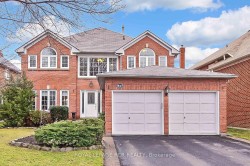 617 Brooker Ridge  Newmarket, ON L3X 1V7