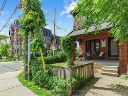 122 Donlands Avenue  Toronto, ON M4J 3P6