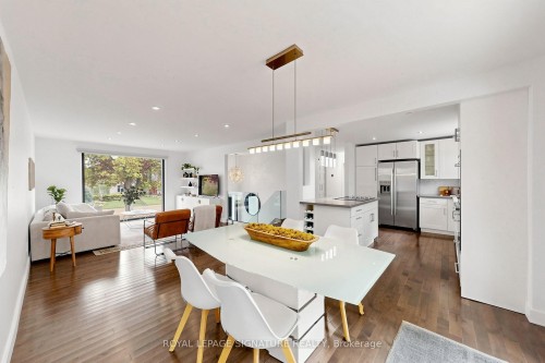 27 Fairwood Place E, Burlington, ON 