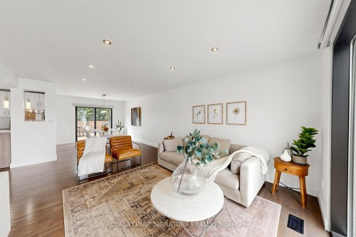 27 Fairwood Place E, Burlington, ON 