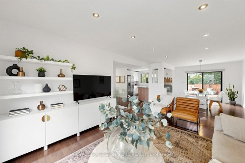 27 Fairwood Place E, Burlington, ON 