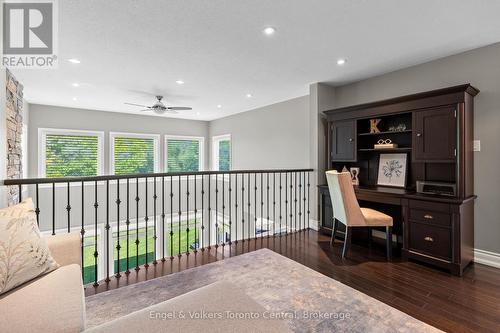 42 Silver Crescent, Collingwood, ON - Indoor Photo Showing Other Room