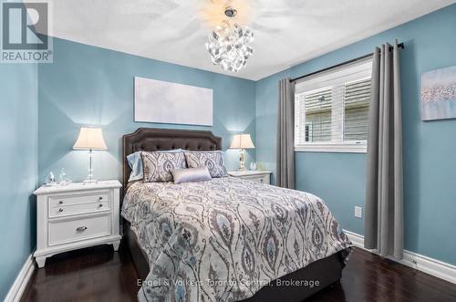 42 Silver Crescent, Collingwood, ON - Indoor Photo Showing Bedroom