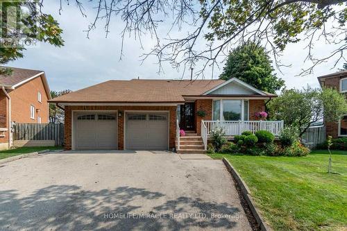 850 Chippenham Drive, Mississauga, ON 