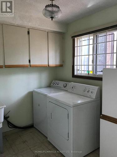 850 Chippenham Drive, Mississauga, ON 