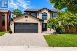 2197 OAKRIDGE CRESCENT  Burlington, ON L7M 4C8
