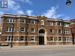 14 - 612 BANK STREET  Ottawa, ON K1S 3T6