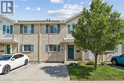 7470 MONASTERY Drive Unit# 4 Niagara Falls, ON L2H 3B3