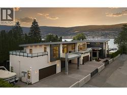 704 Stonor Street  Summerland, BC V0H 1Z9