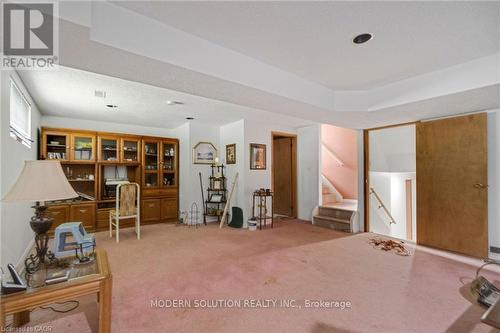 108 Fassett Court, Hamilton, ON 