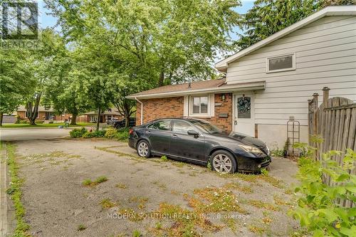 108 Fassett Court, Hamilton, ON 