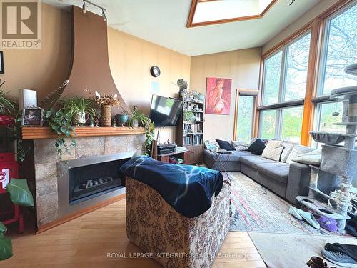 1222 Dorchester Avenue, Ottawa, ON 