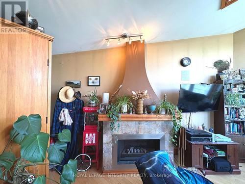 1222 Dorchester Avenue, Ottawa, ON 