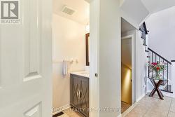 Main floor pwdr - 