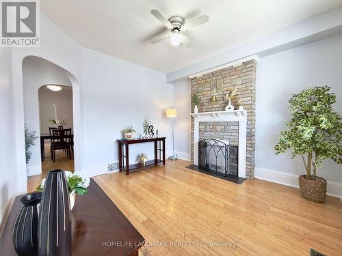 67 Banting Avenue, Oshawa, ON 