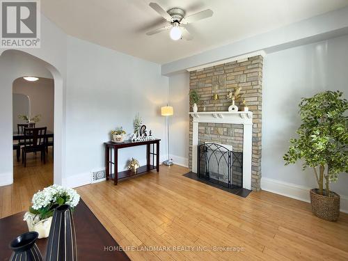 67 Banting Avenue, Oshawa, ON 