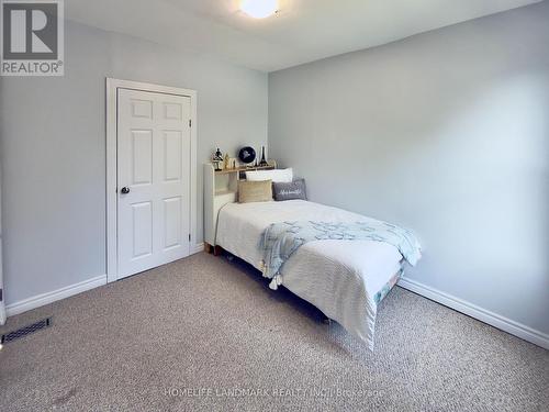 67 Banting Avenue, Oshawa, ON 